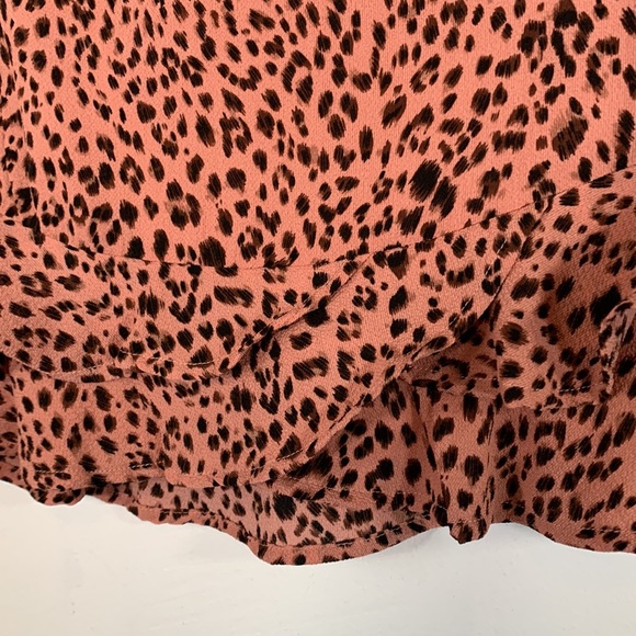 Francesca’s NWT Tiereddrop Rose Leopard Print Women’s Size L Lined Mini Skirt - Picture 7 of 16